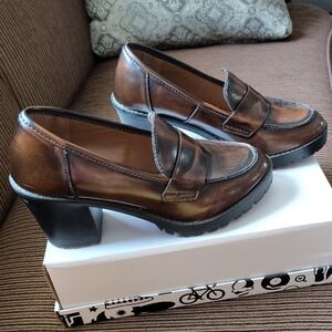 BAMBOO Women's Brown Chunky Heel Loafers
